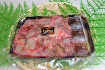 京食(京食)/【スライス・たっぷりの１８０グラム】【絶品珍味】クジラベーコン☆　【貴重！レア！】【特製ベーコンスープ付き】【お得な切り落としタイプ】味品質は変わらずたっぷりな容量です☆